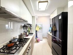 Hundred Palms Residences (D19), Condominium #636853581